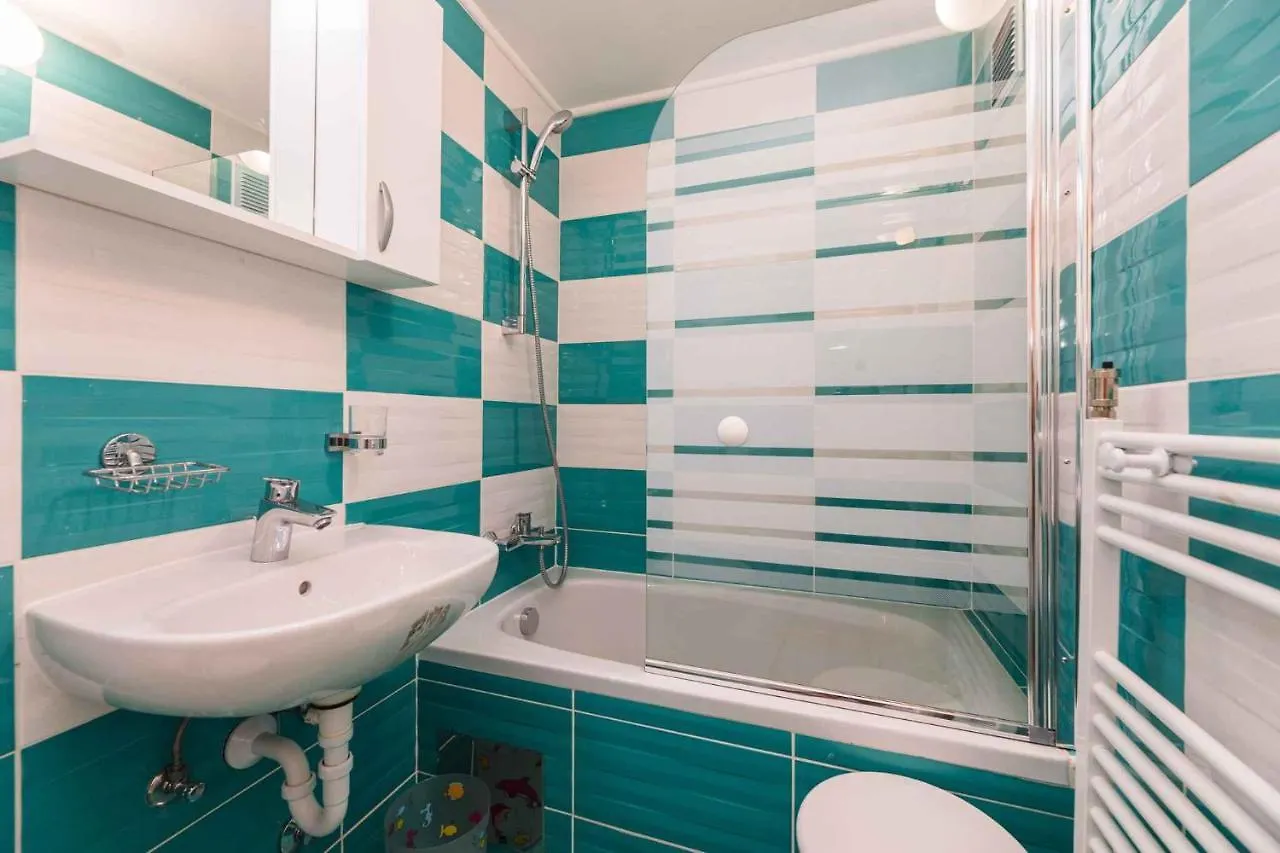 Apartment In Crikvenica 39149