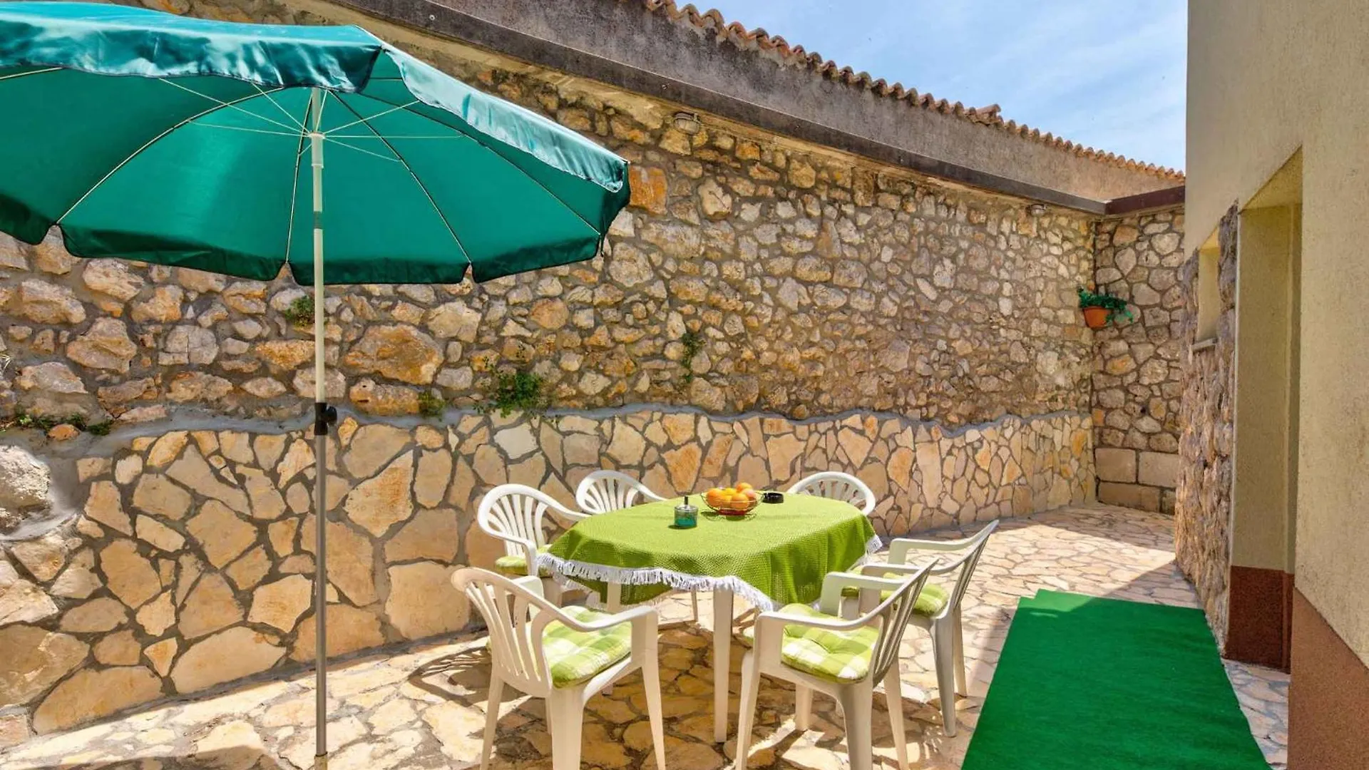 Apartment In Crikvenica 39149